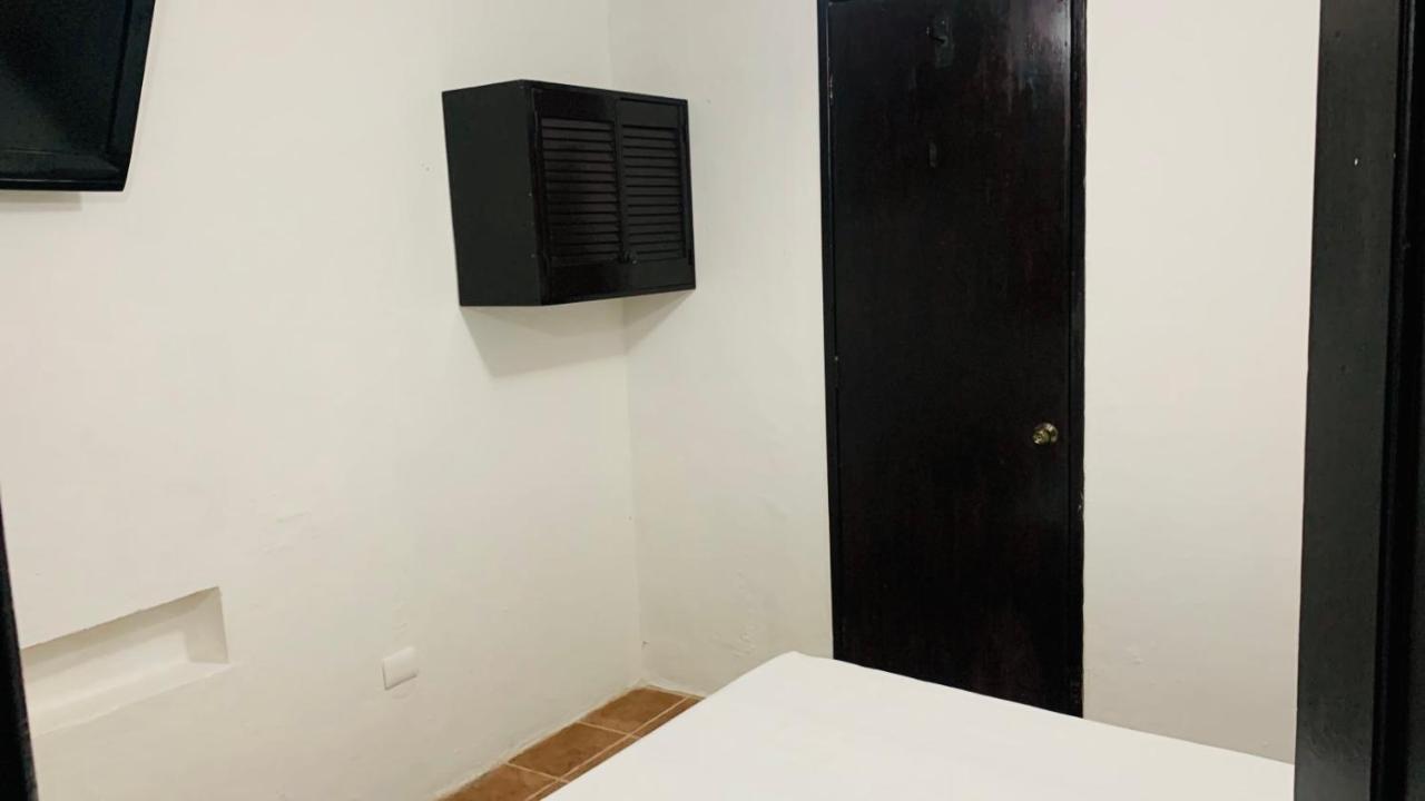 Moonshine Hotel Πλάγια Ντελ Κάρμεν Εξωτερικό φωτογραφία