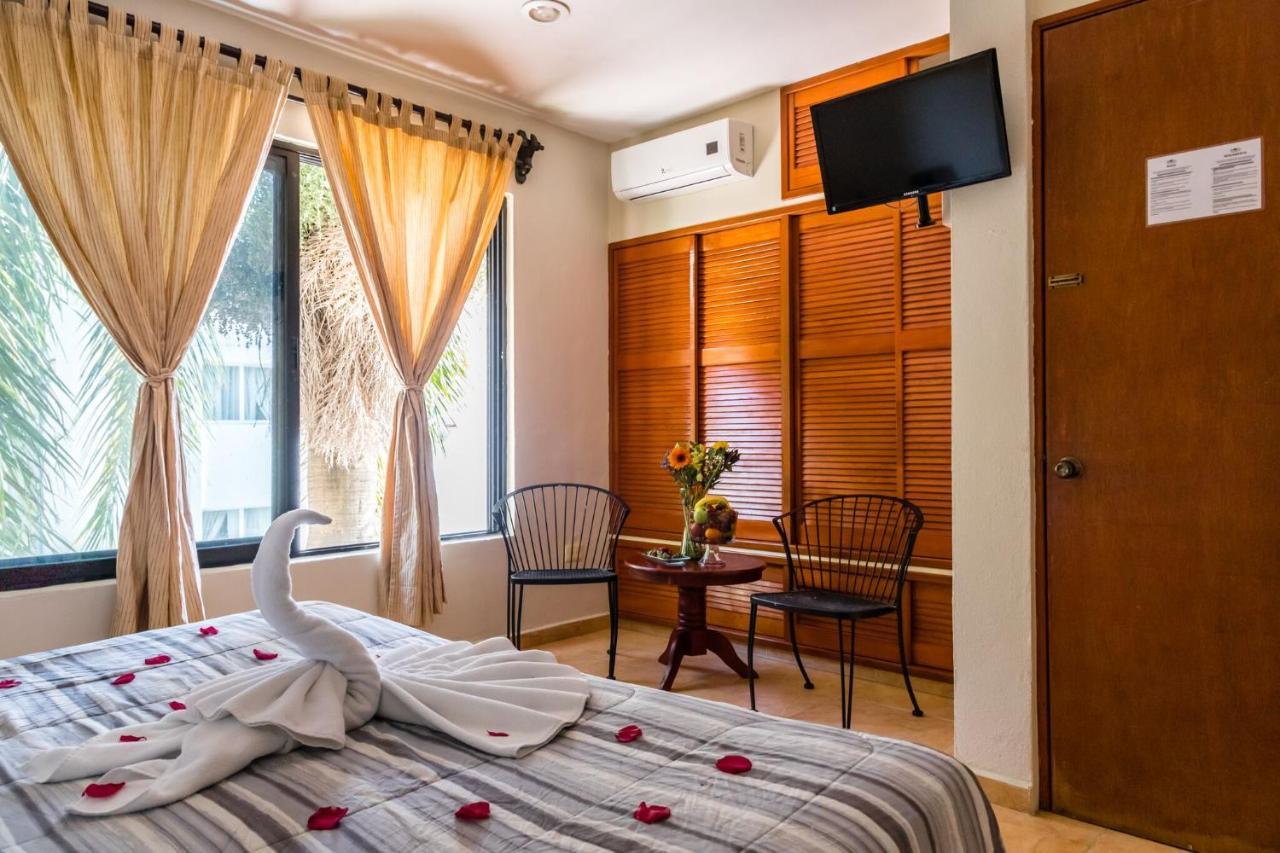 Moonshine Hotel Πλάγια Ντελ Κάρμεν Εξωτερικό φωτογραφία