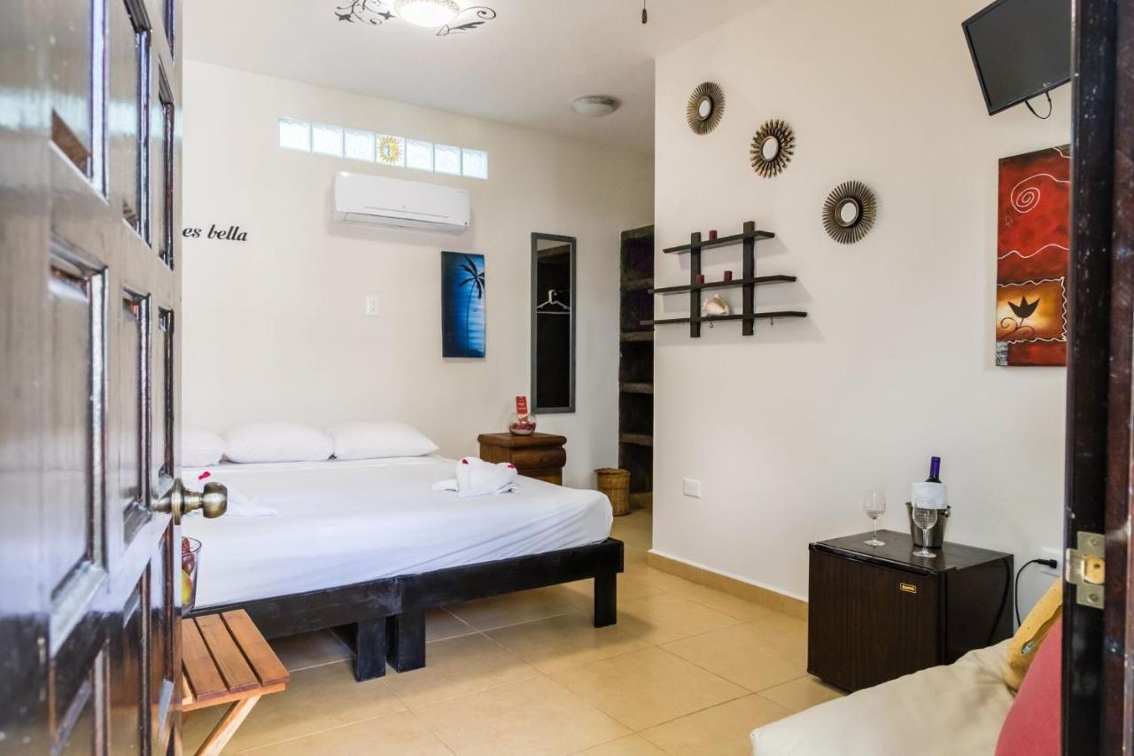 Moonshine Hotel Πλάγια Ντελ Κάρμεν Εξωτερικό φωτογραφία